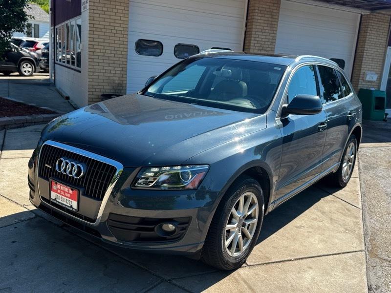 Audi Q5 2.0 quattro Premium 2011