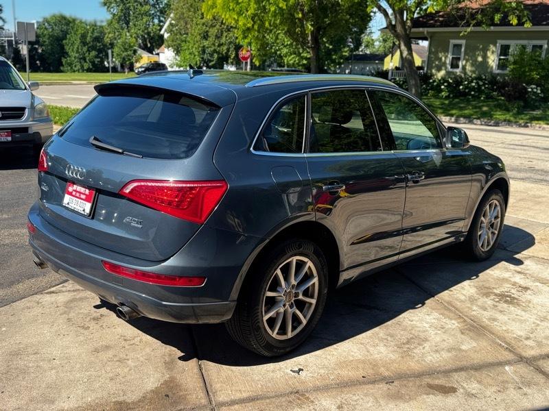 Audi Q5 2.0 quattro Premium 2011