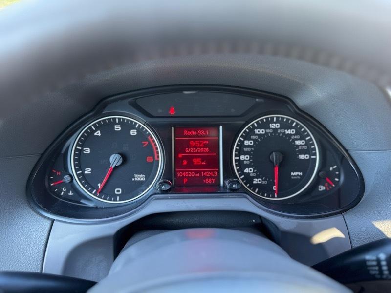 Audi Q5 2.0 quattro Premium 2011