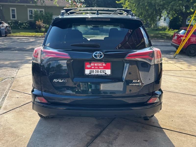 Toyota RAV4 Hybrid XLE 2018