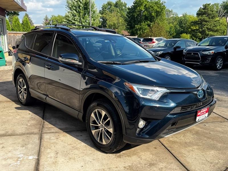 Toyota RAV4 Hybrid XLE 2018