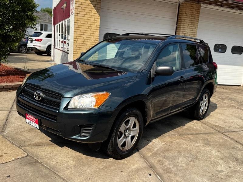 Toyota RAV4 Base I4 4WD 2011