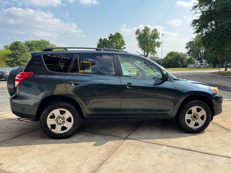 Toyota RAV4 Base I4 4WD 2011