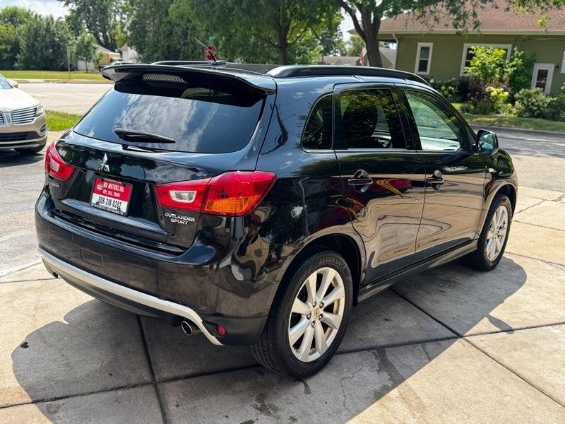 Mitsubishi Outlander Sport SE 2WD 2014