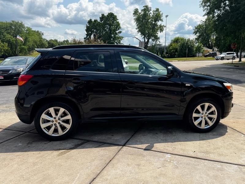 Mitsubishi Outlander Sport SE 2WD 2014