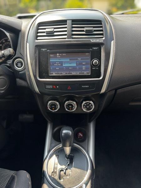 Mitsubishi Outlander Sport SE 2WD 2014
