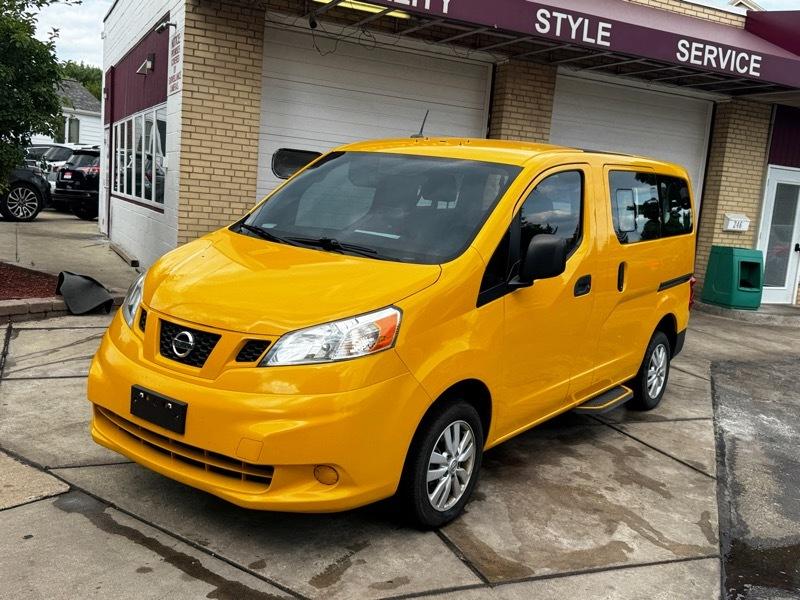 Nissan NV200 Taxi 2014