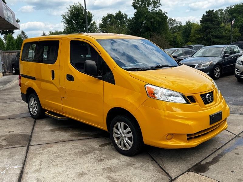 Nissan NV200 Taxi 2014