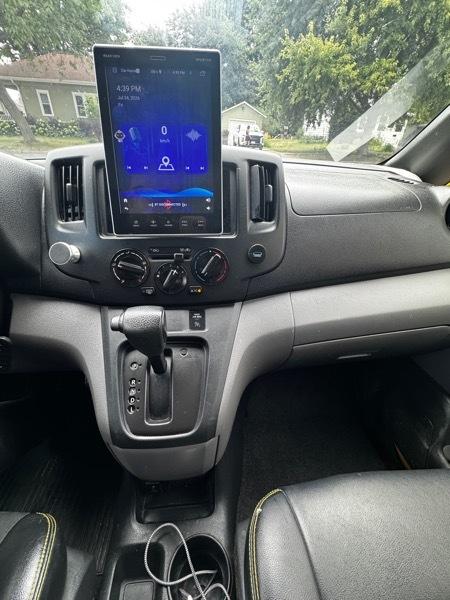 Nissan NV200 Taxi 2014