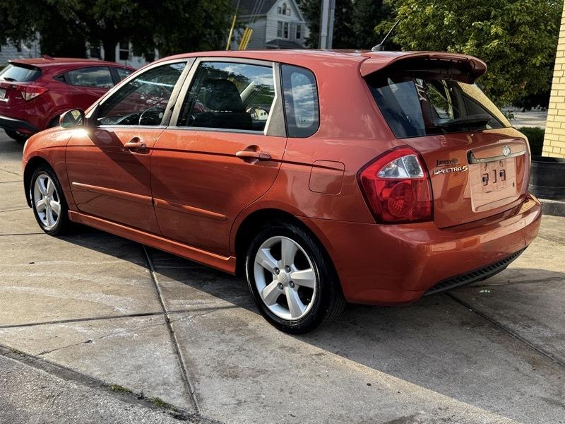 Kia Spectra5 SX 2008