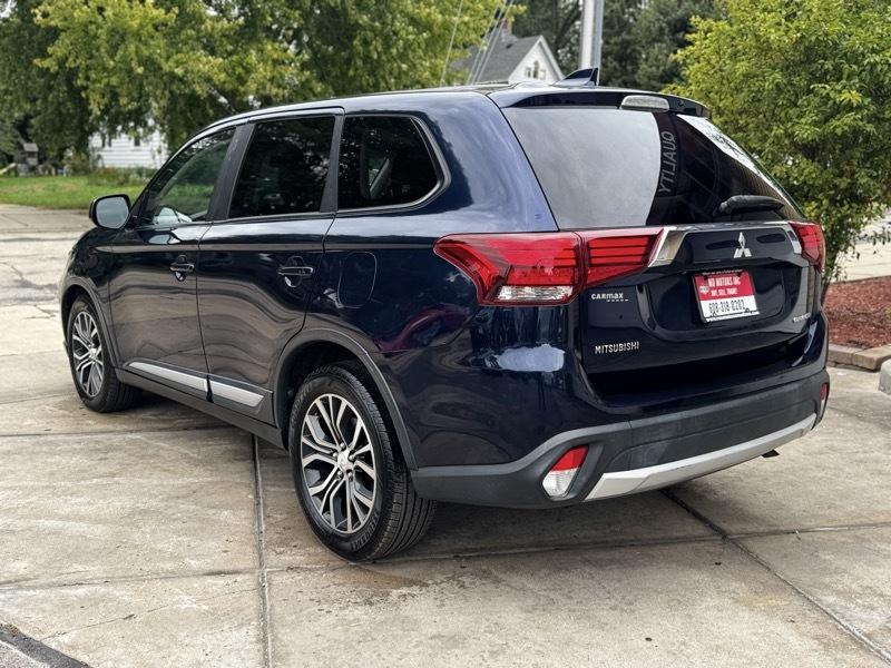 Mitsubishi Outlander SEL AWD 2018