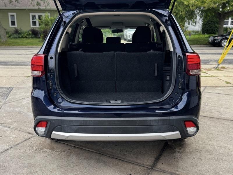 Mitsubishi Outlander SEL AWD 2018