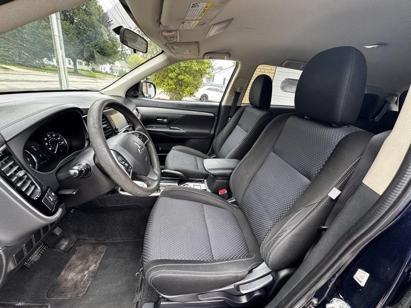 Mitsubishi Outlander SEL AWD 2018