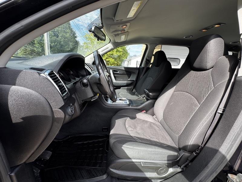 GMC Acadia SLE-1 AWD 2012