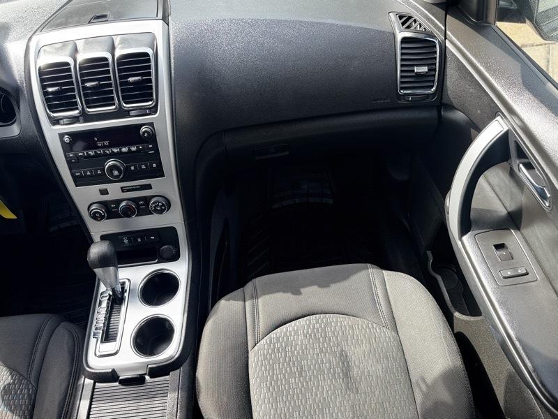 GMC Acadia SLE-1 AWD 2012