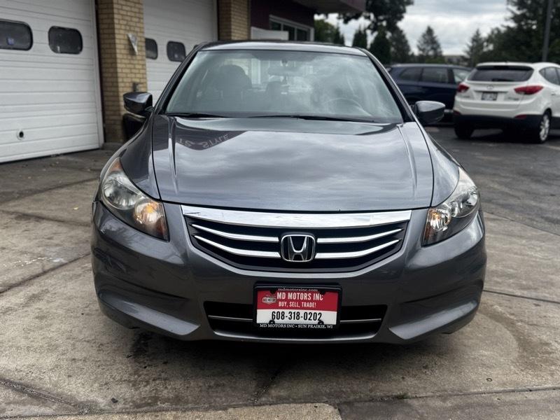 Honda Accord LX sedan AT 2012