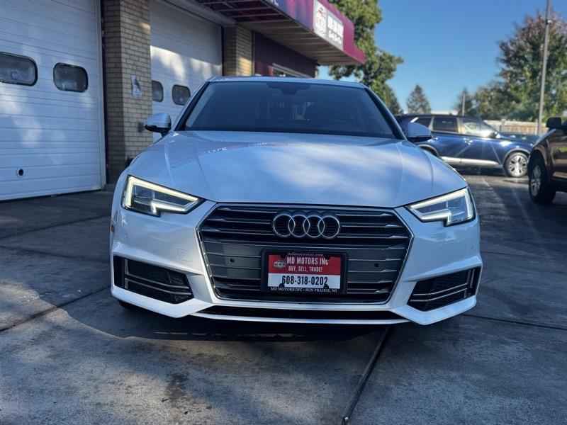 Audi A4 2.0T Premium Plus quattro Sedan 2017
