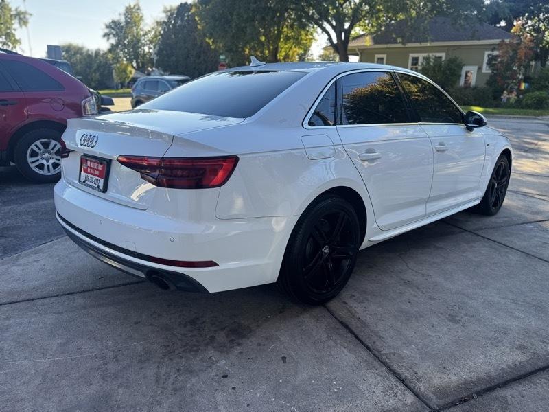 Audi A4 2.0T Premium Plus quattro Sedan 2017