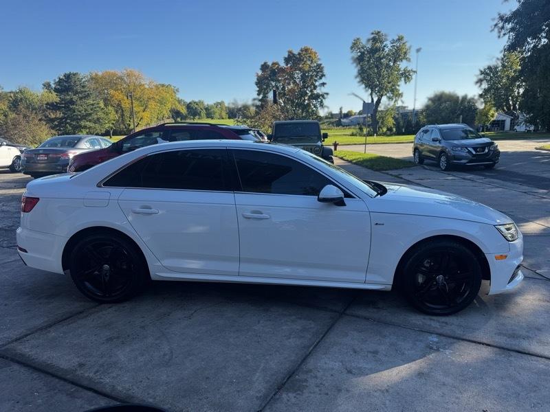 Audi A4 2.0T Premium Plus quattro Sedan 2017