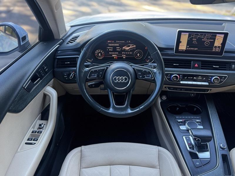 Audi A4 2.0T Premium Plus quattro Sedan 2017