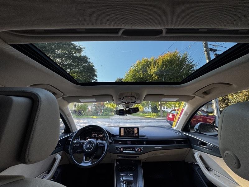 Audi A4 2.0T Premium Plus quattro Sedan 2017