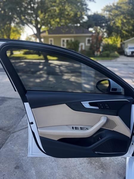 Audi A4 2.0T Premium Plus quattro Sedan 2017
