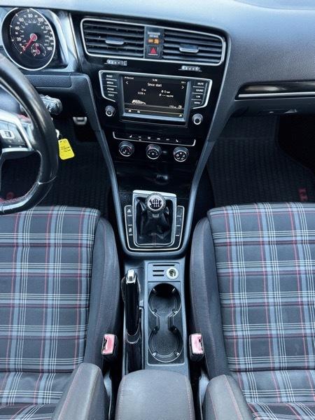 Volkswagen GTI S 6M 4-Door 2016