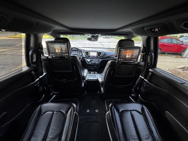 Chrysler Pacifica Touring-L Plus 2018