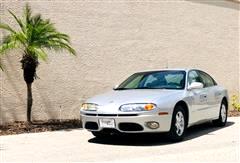 2002 Oldsmobile Aurora  2002 Oldsmobile Aurora