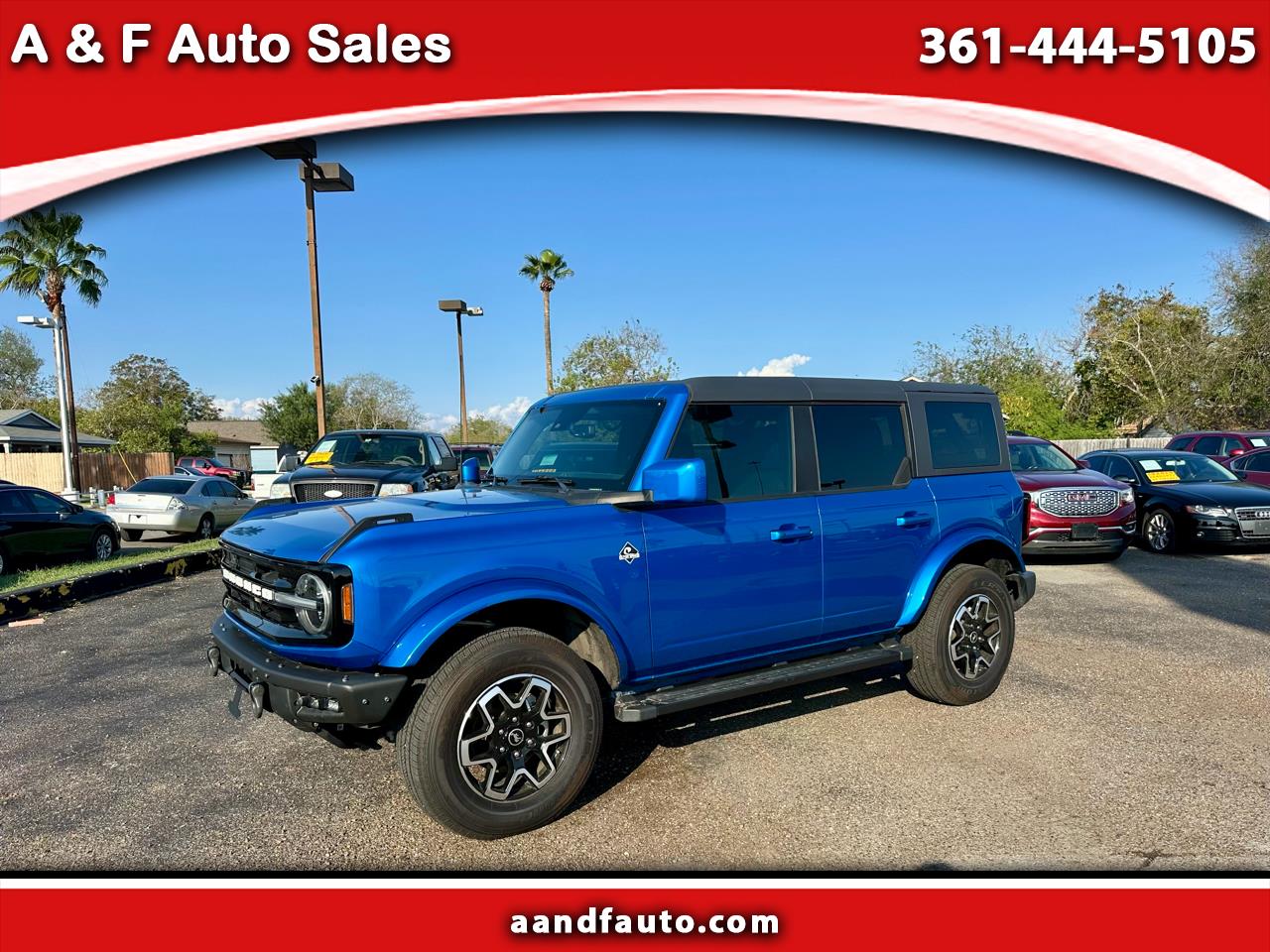 2022 Ford Bronco 4-Door Outer Banks's photo