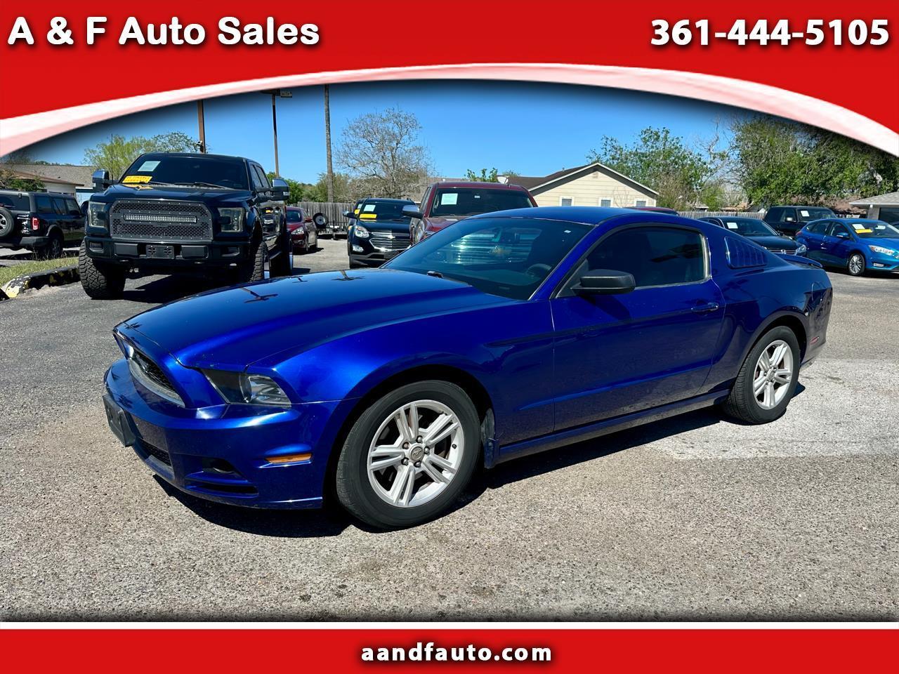 Ford Mustang V6 Coupe 2014