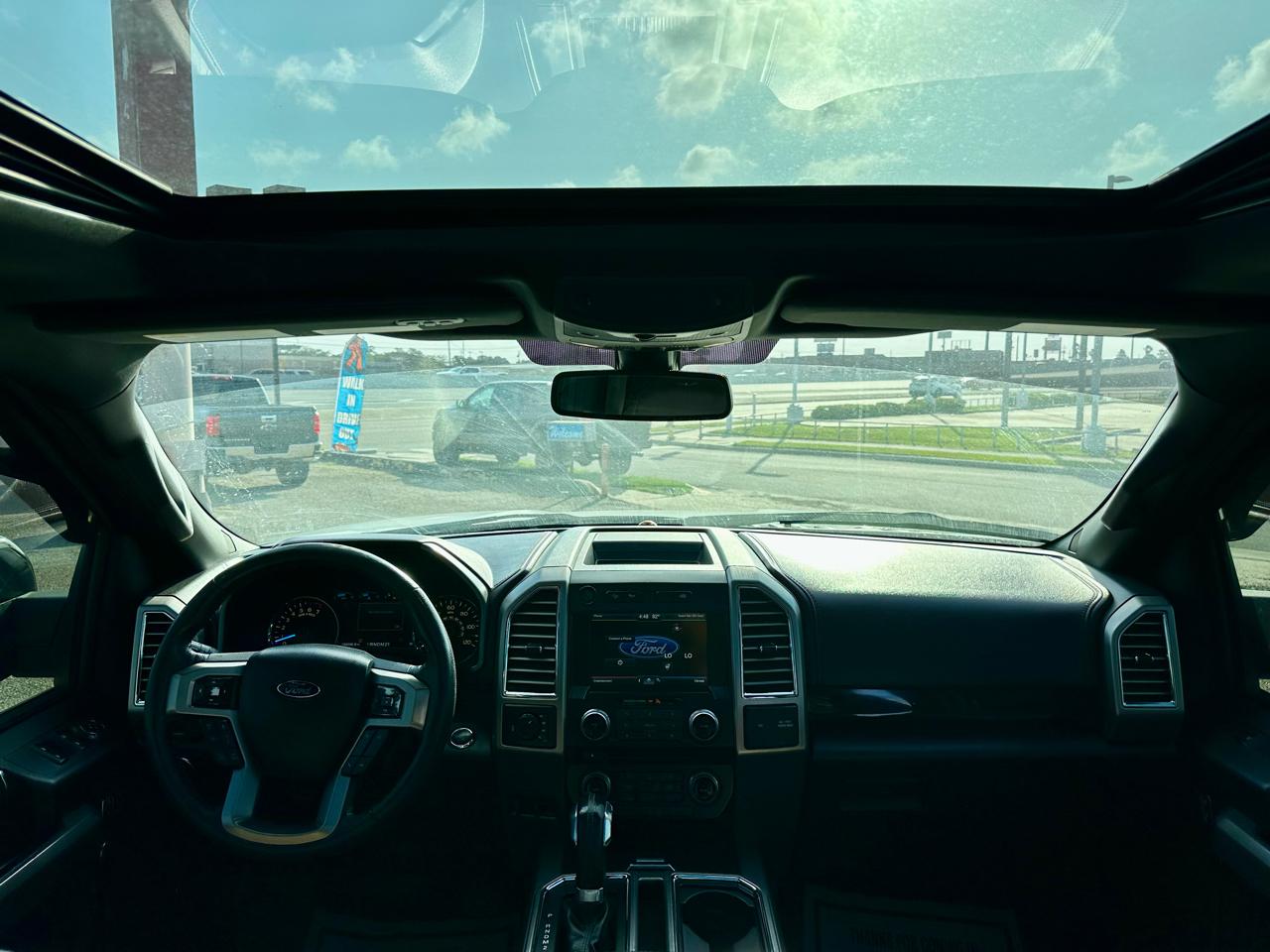 Ford F-150 4WD SuperCrew 145" Platinum 2015