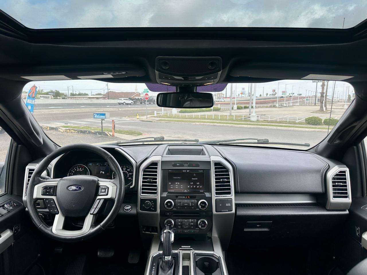 Ford F-150 Lariat SuperCrew 4WD 2015