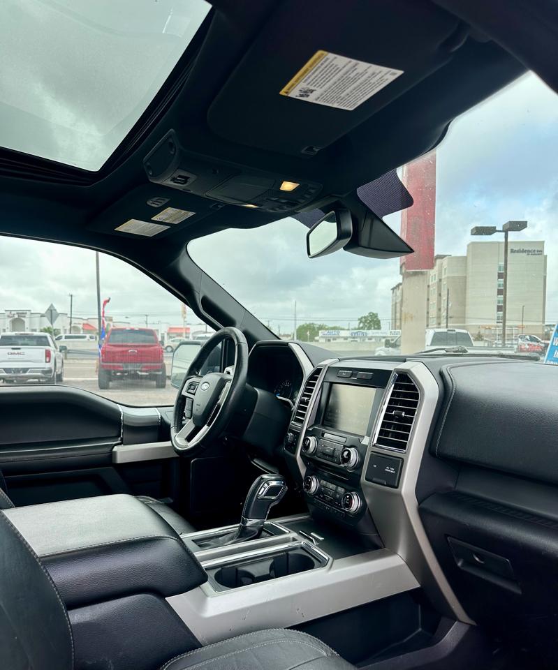 Ford F-150 Lariat SuperCrew 4WD 2015