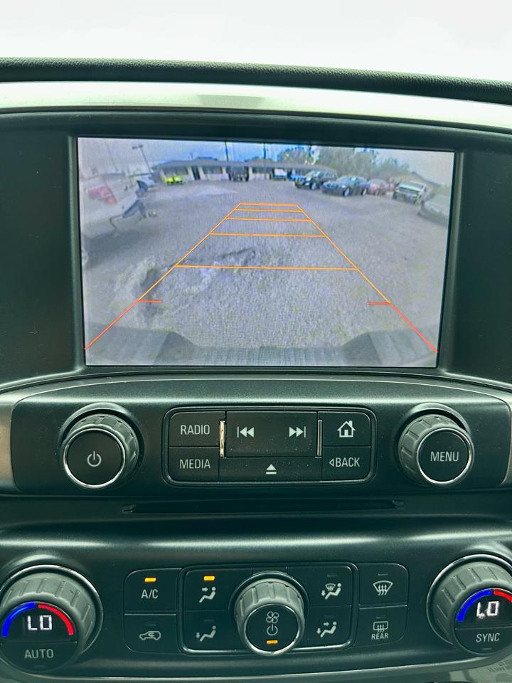 GMC Sierra 1500 4WD Crew Cab 143.5" SLT 2017