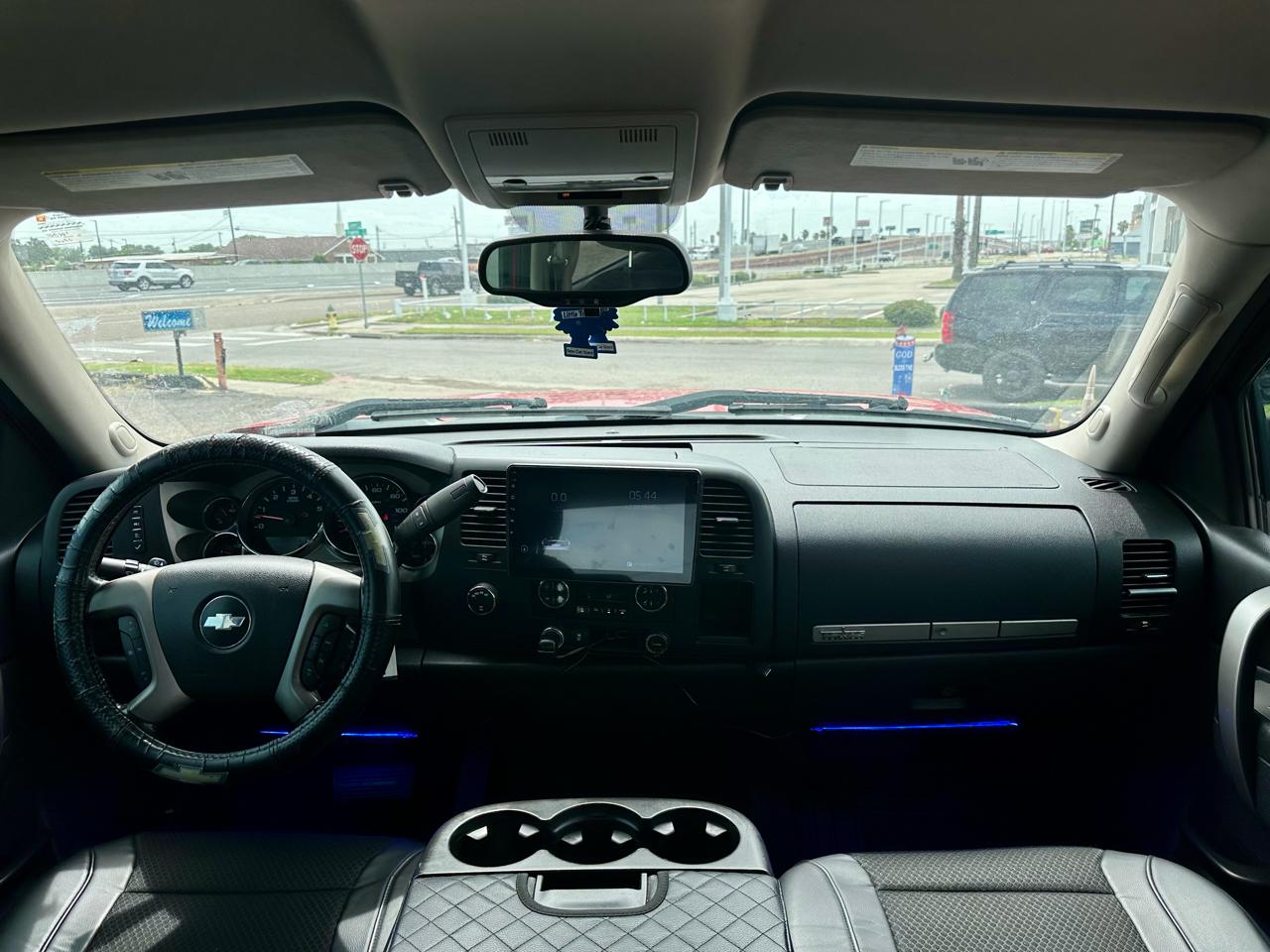 Chevrolet Silverado 1500 LT Crew Cab 4WD 2013
