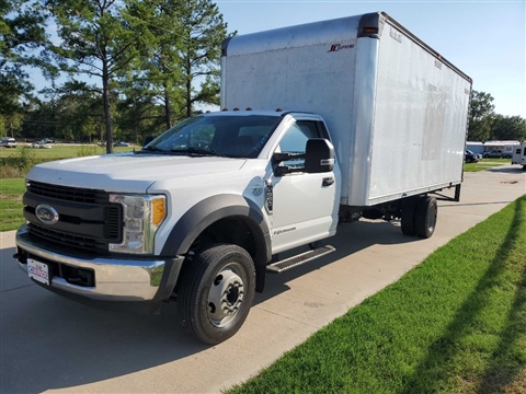 2017 Ford F-550 Regular Cab DRW 2WD