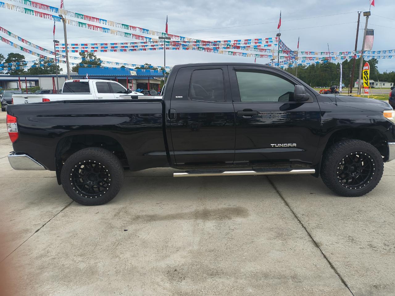 Toyota Tundra SR5 4.6L V8 Double Cab 4WD 2015