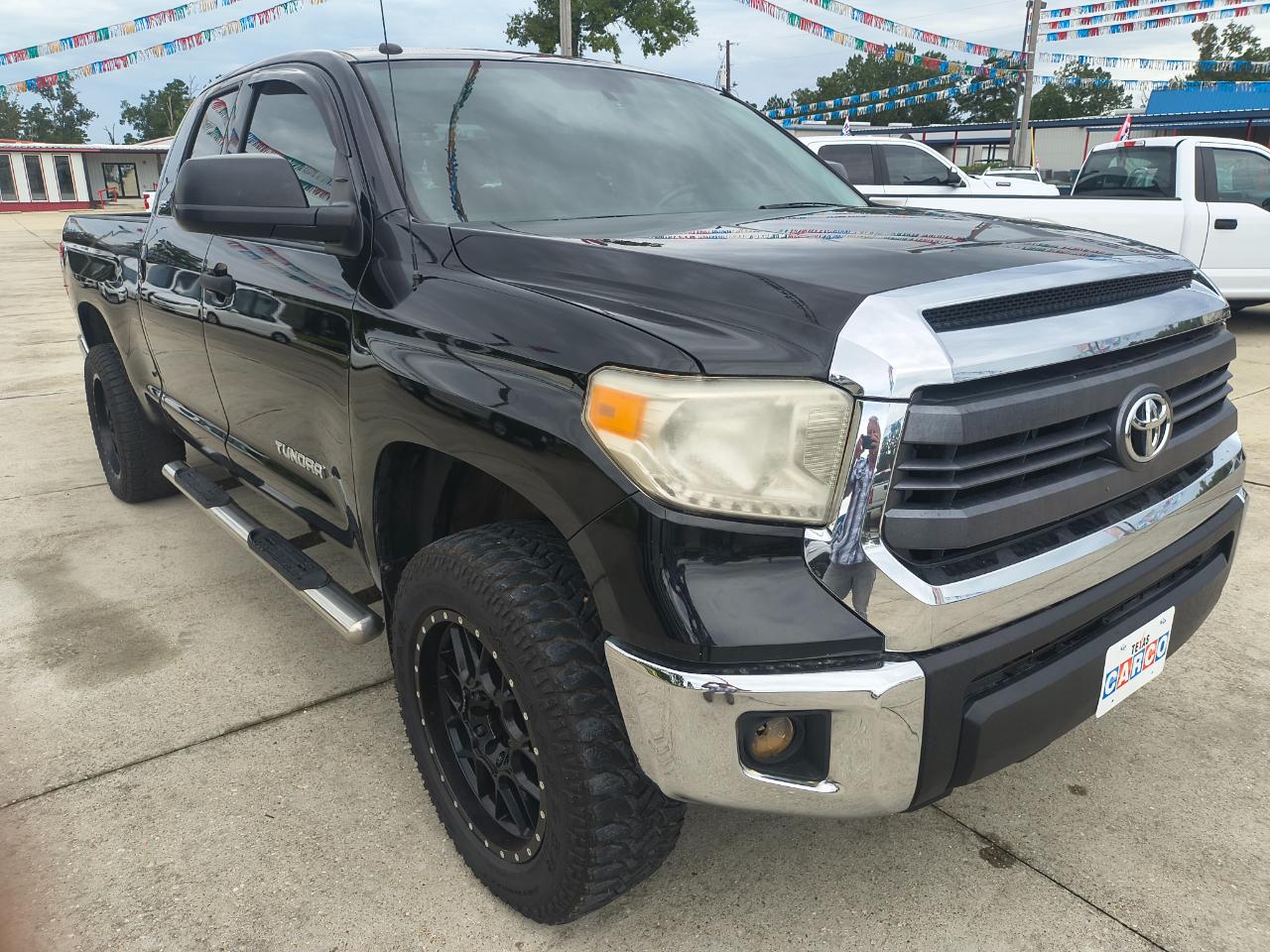 Toyota Tundra SR5 4.6L V8 Double Cab 4WD 2015