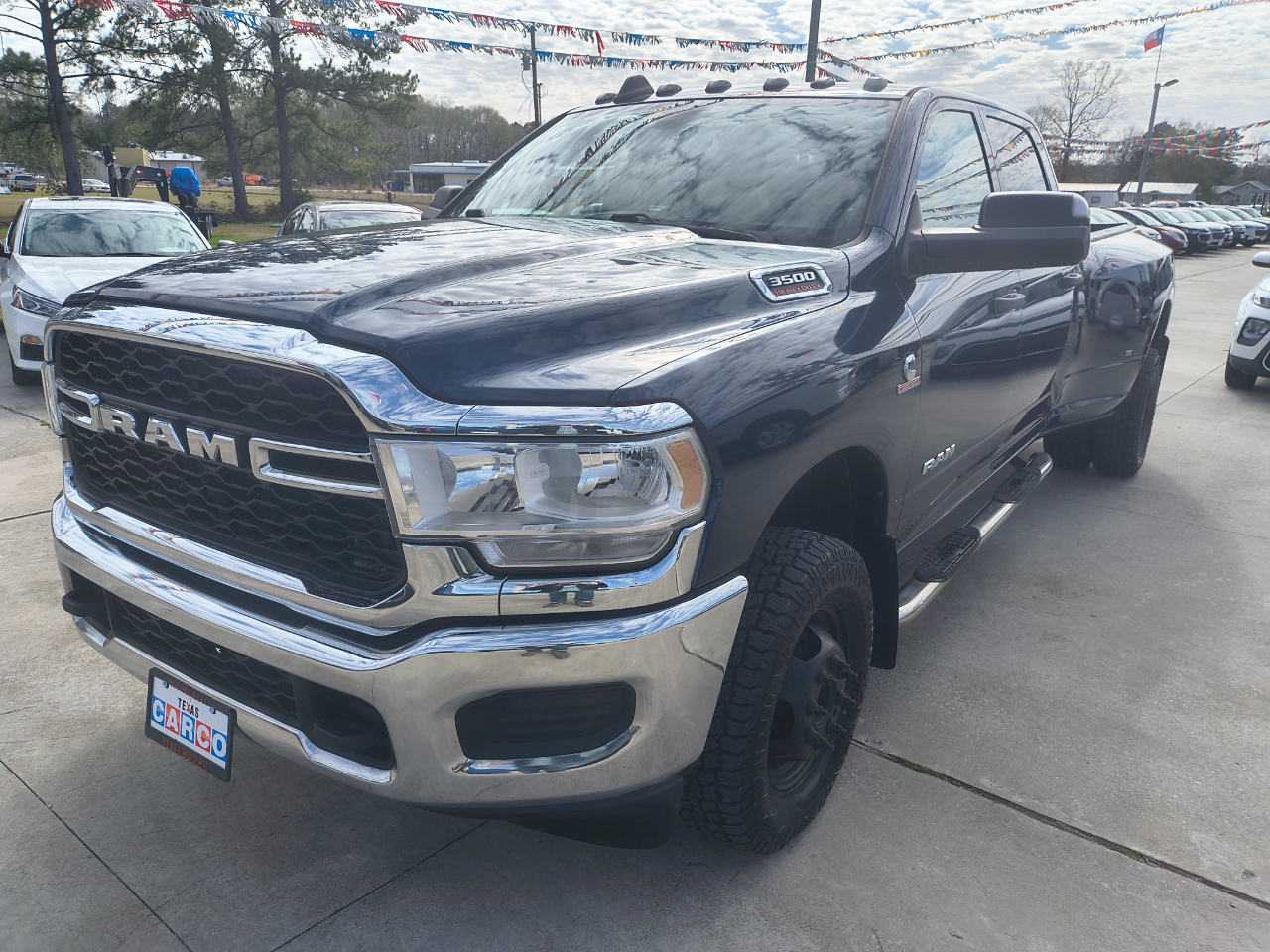 RAM 3500 Tradesman Crew Cab 4WD DRW 2021