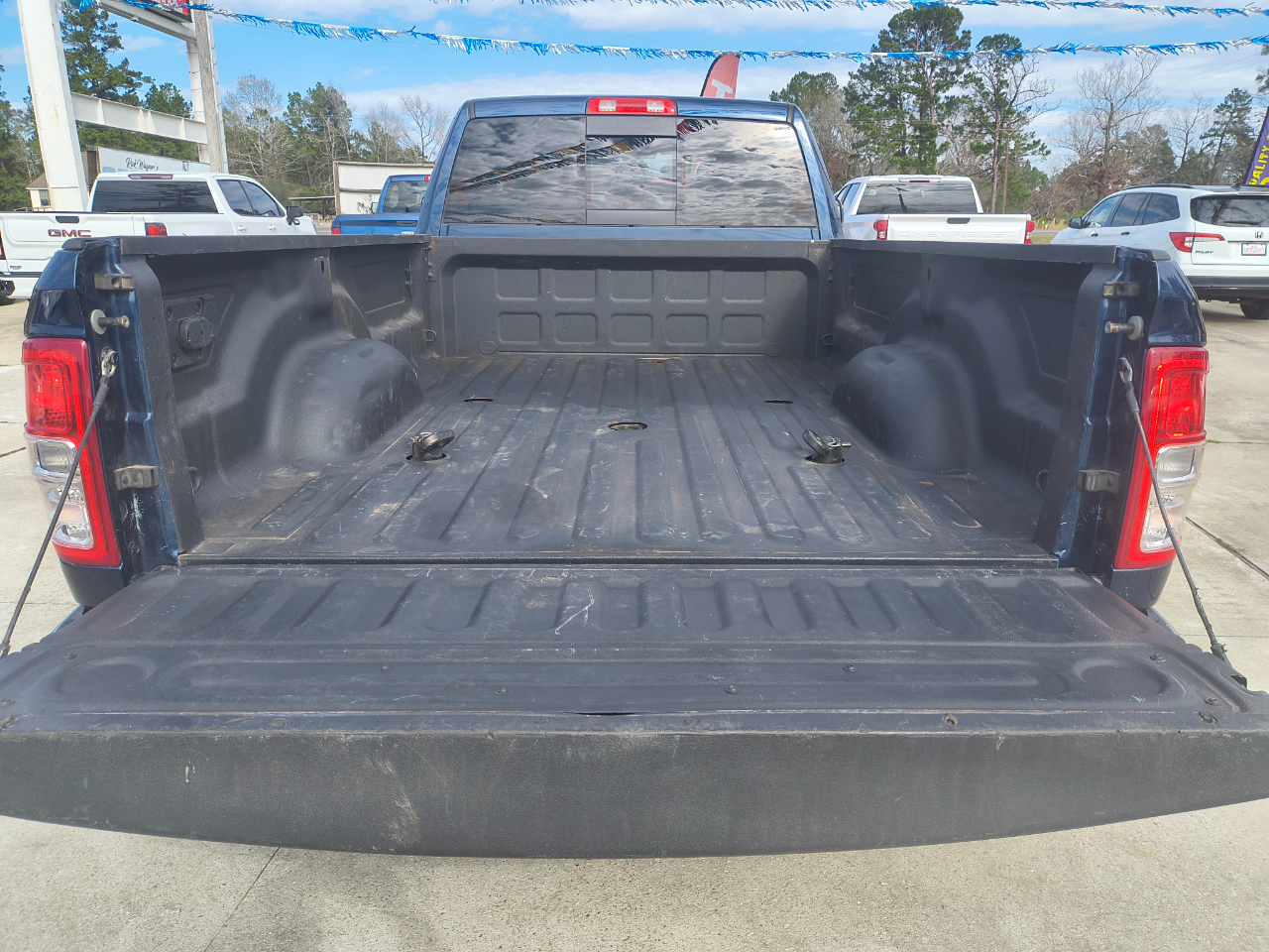 RAM 3500 Tradesman Crew Cab 4WD DRW 2021