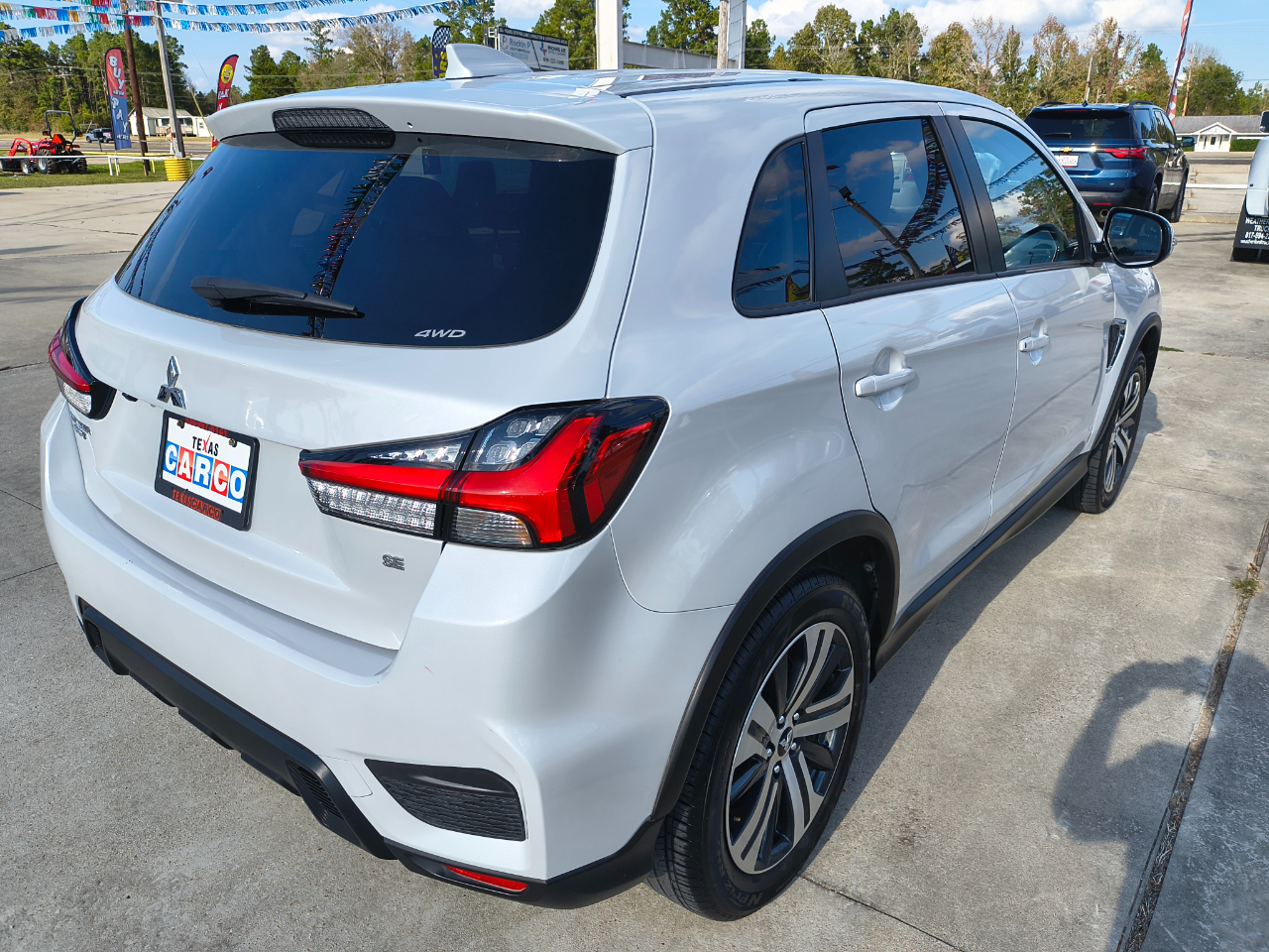2024 Mitsubishi Outlander Sport ES LE SE photo 4
