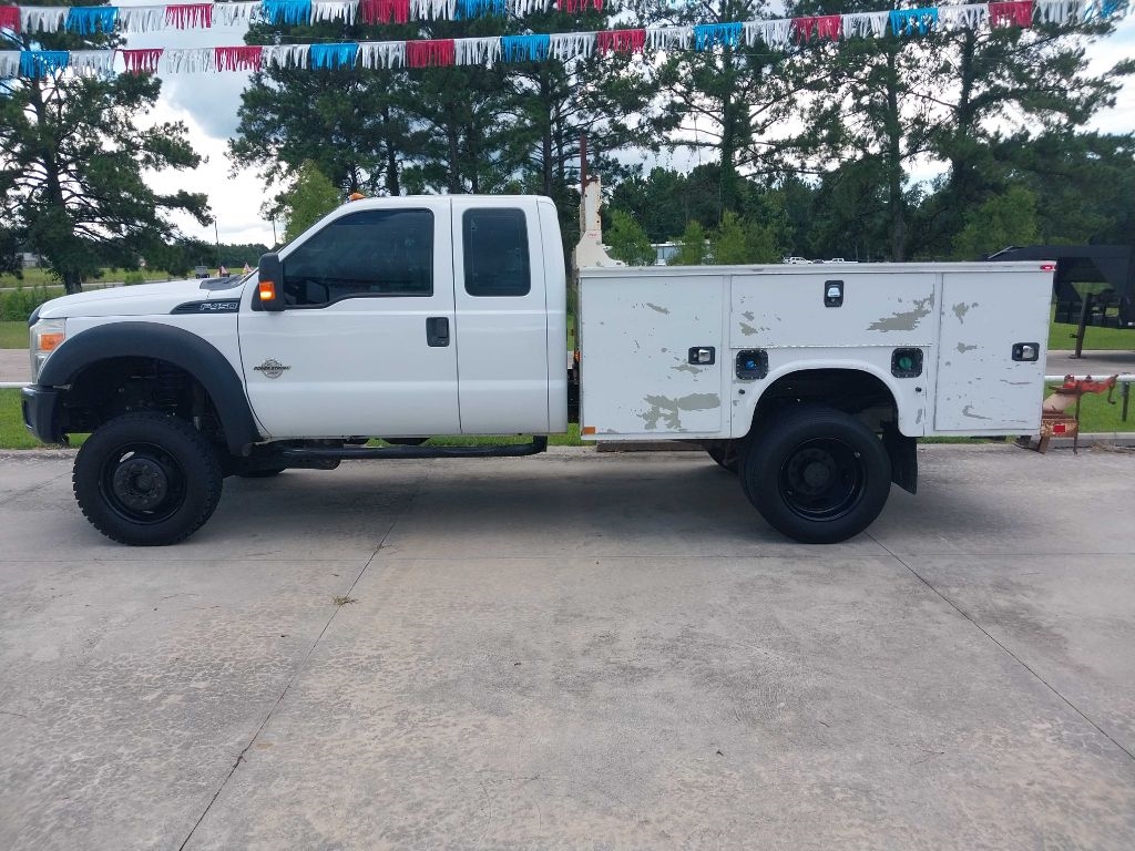 Ford F-450 SD SuperCab DRW 4WD 2013
