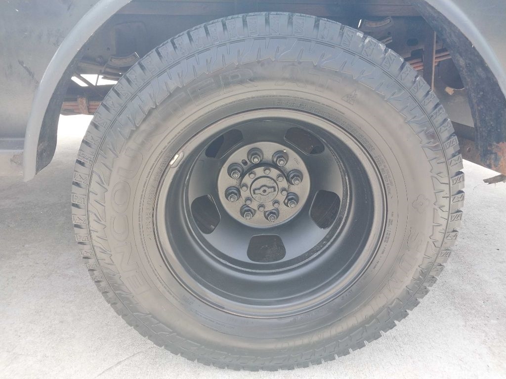 Dodge Ram 3500 Crew Cab 4WD DRW 2012