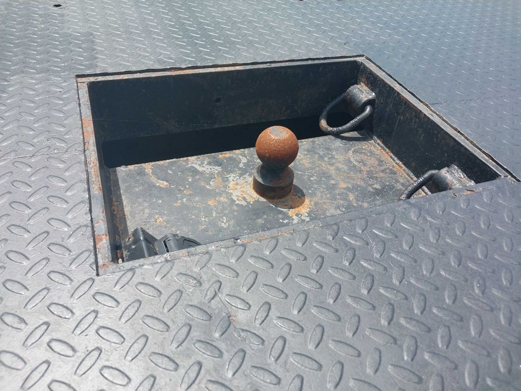 Dodge Ram 3500 Crew Cab 4WD DRW 2012