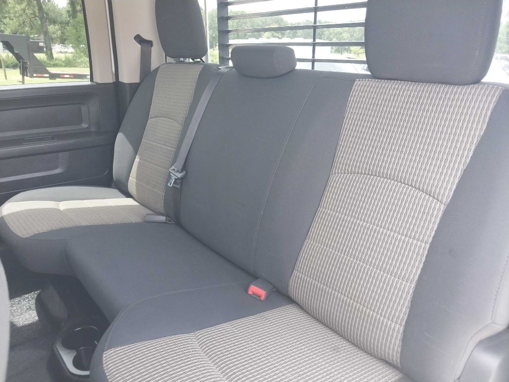 Dodge Ram 3500 Crew Cab 4WD DRW 2012