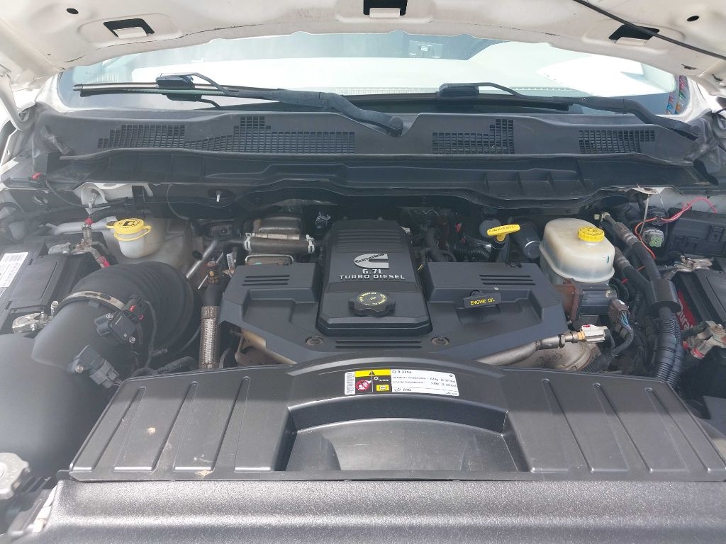 Dodge Ram 3500 Crew Cab 4WD DRW 2012