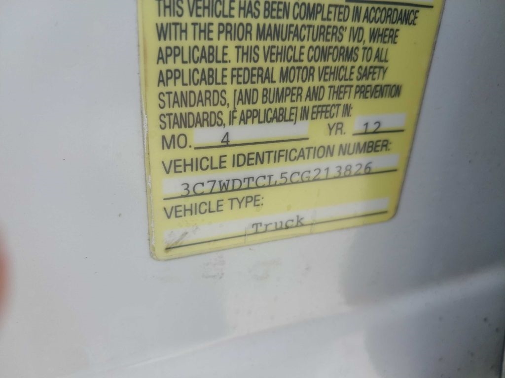 Dodge Ram 3500 Crew Cab 4WD DRW 2012