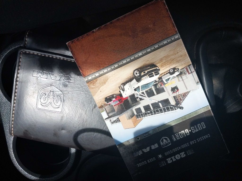 Dodge Ram 3500 Crew Cab 4WD DRW 2012