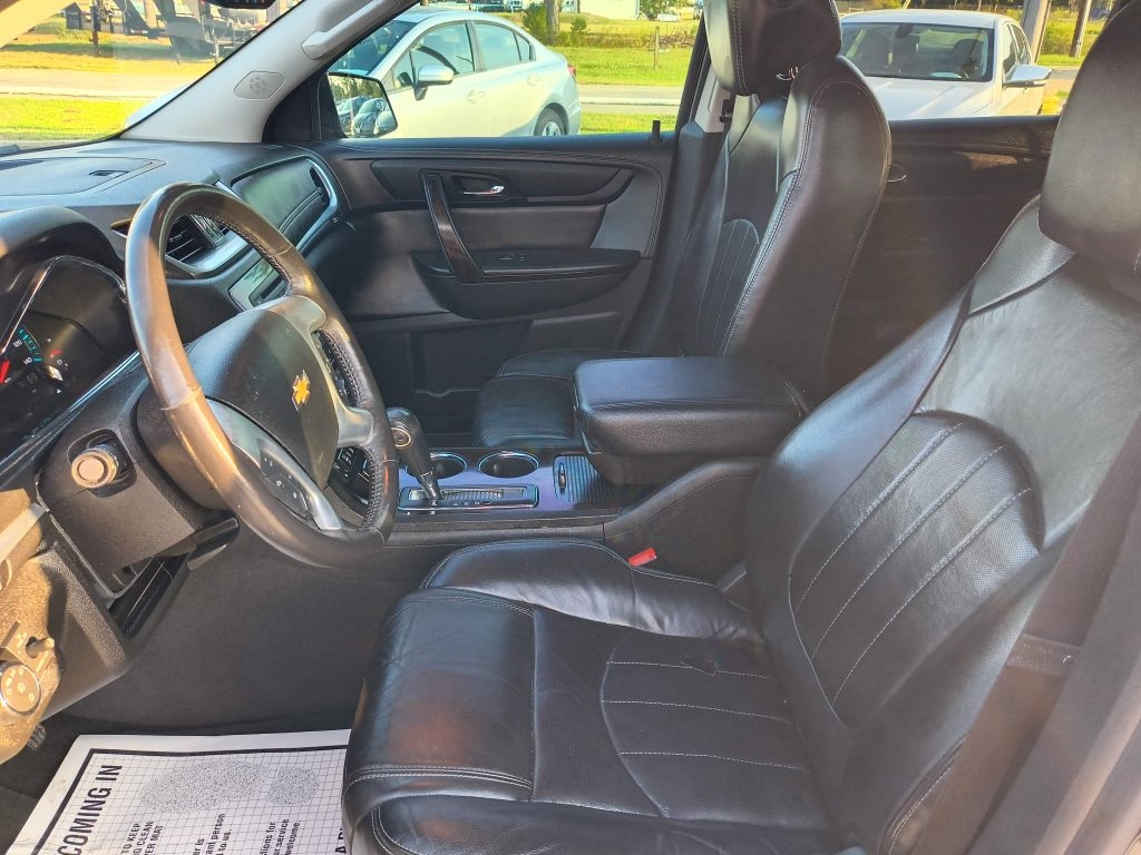 Chevrolet Traverse FWD 4dr LTZ 2016
